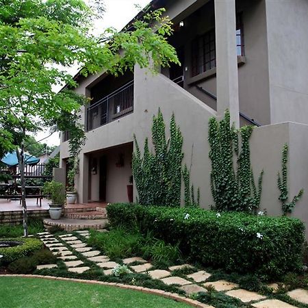 East View Guesthouse Pretoria Bagian luar foto